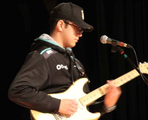 COA Guitar player